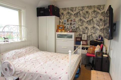 6 Rushey Road, Manchester, M22 8BQ