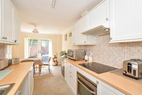 3 bedroom end of terrace house for sale, The Parchment, Havant, Hampshire