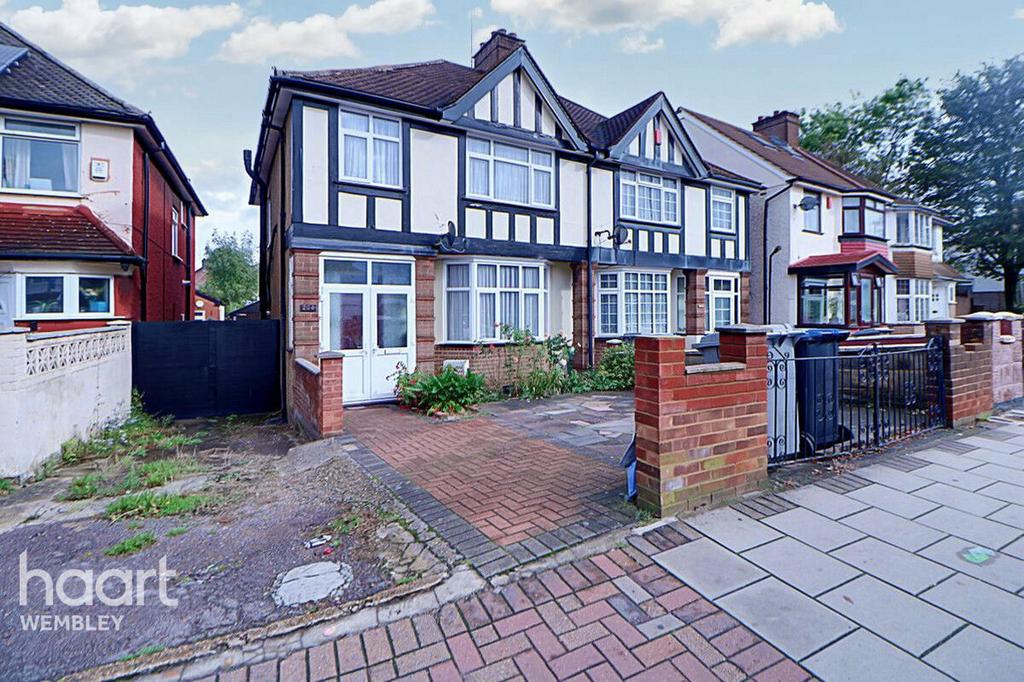 Harrow Road, Wembley 3 bed semidetached house for sale £570,000