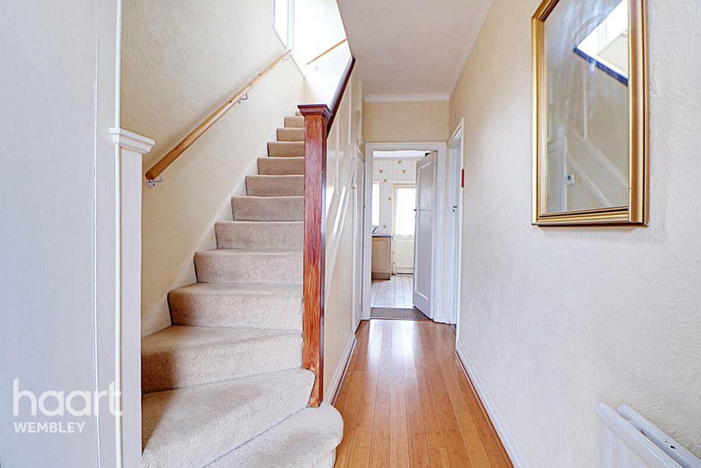 Harrow Road, Wembley 3 bed semidetached house for sale £570,000