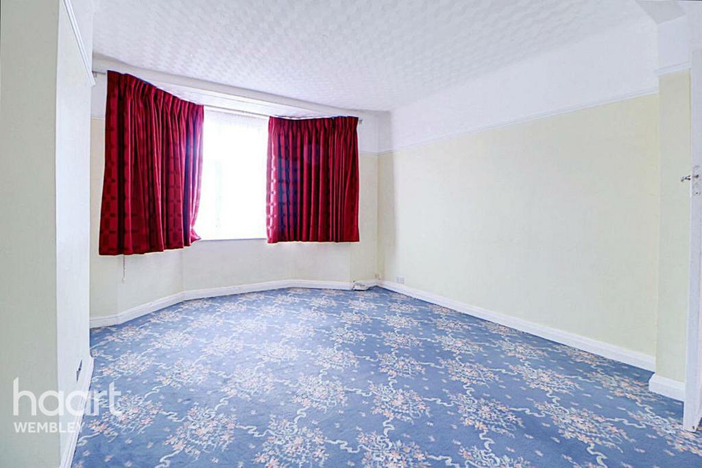 Harrow Road, Wembley 3 bed semidetached house for sale £570,000