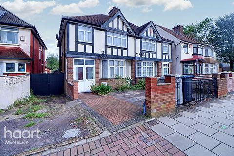 3 bedroom semi-detached house for sale, Harrow Road, Wembley