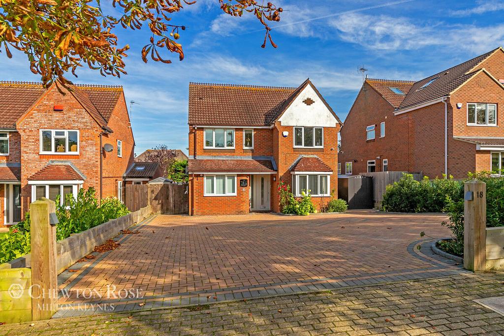 Rhoscolyn Drive, Milton Keynes 5 bed detached house for sale £690,000