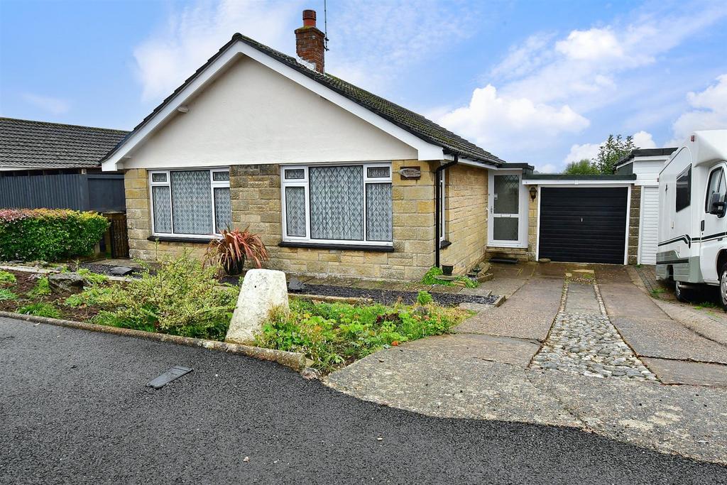 Whitecross Avenue, Shanklin, Isle of Wight 2 bed detached bungalow for