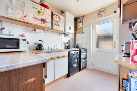 3 bedroom semi-detached house for sale, Drift Avenue, Stamford, PE9