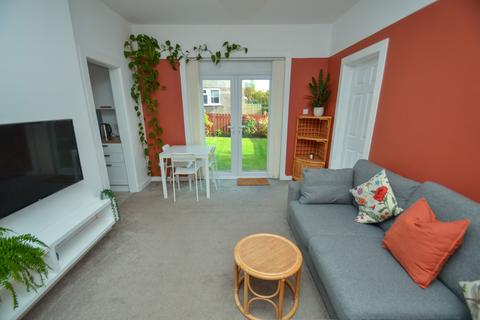 83 Croftburn Drive, Glasgow, G44 5JA