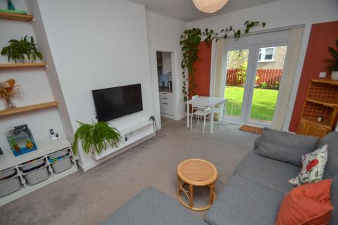 83 Croftburn Drive, Glasgow, G44 5JA