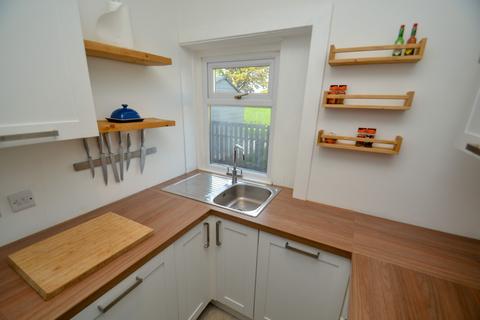 83 Croftburn Drive, Glasgow, G44 5JA