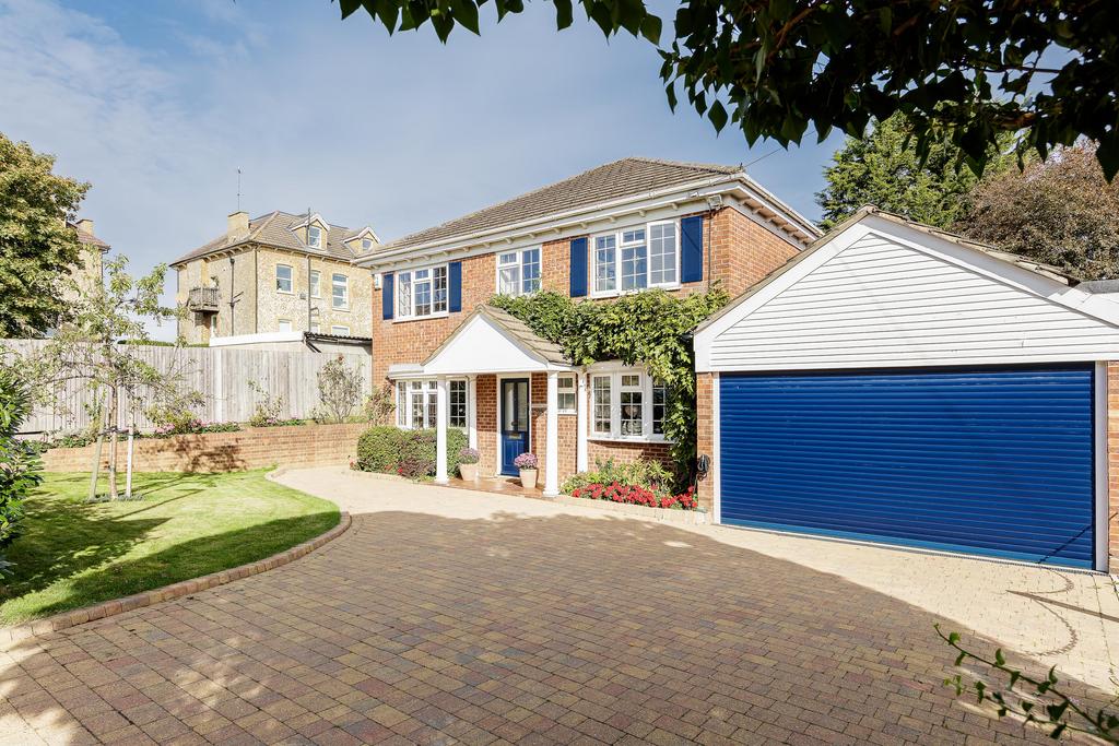 Serpentine Road, Sevenoaks, Kent, TN13 4 bed detached house for sale