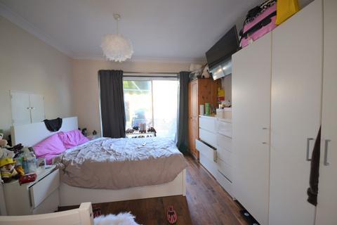 214 Uppingham Avenue, Stanmore, HA7 2JT