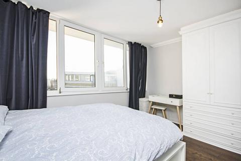 1 bedroom flat for sale, Stoke Newington High Street,, Stamford Hill, London, N16