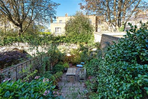 32 Abbey Gardens, London, NW8 9AT