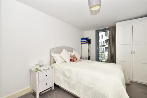 1 bedroom apartment for sale - Whytecliffe Road South, Purley, Surrey