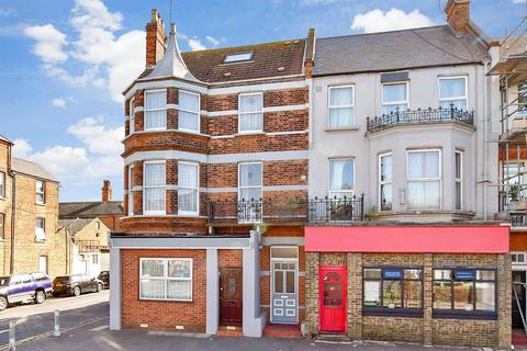 6 bedroom terraced house for sale, Canterbury Road, Westbrook, Margate, Kent