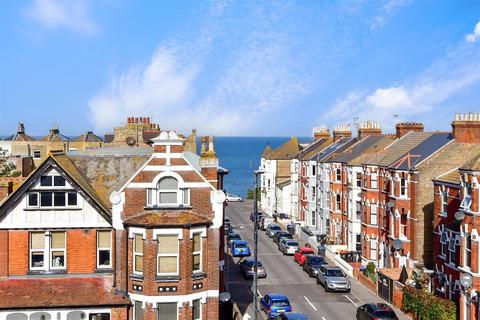 6 bedroom terraced house for sale, Canterbury Road, Westbrook, Margate, Kent