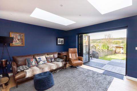 1, Grove Cottages Guildford Road, Westcott, Dorking, RH4 3QE