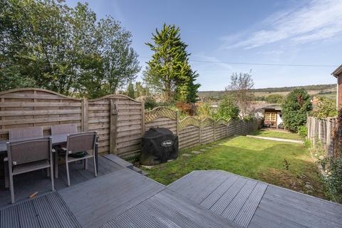 1, Grove Cottages Guildford Road, Westcott, Dorking, RH4 3QE