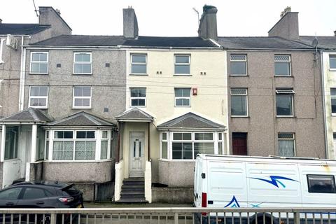 5 bedroom terraced house for sale, London Road, Holyhead