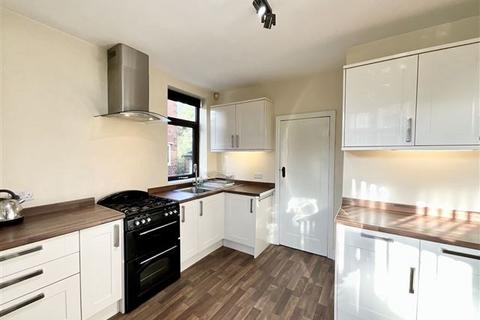 44 Clifton Crescent, Sheffield, S9 4BE