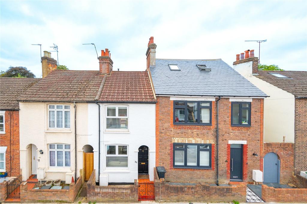 Cavendish Road, St. Albans... 2 bed house £1,675 pcm (£387 pw)