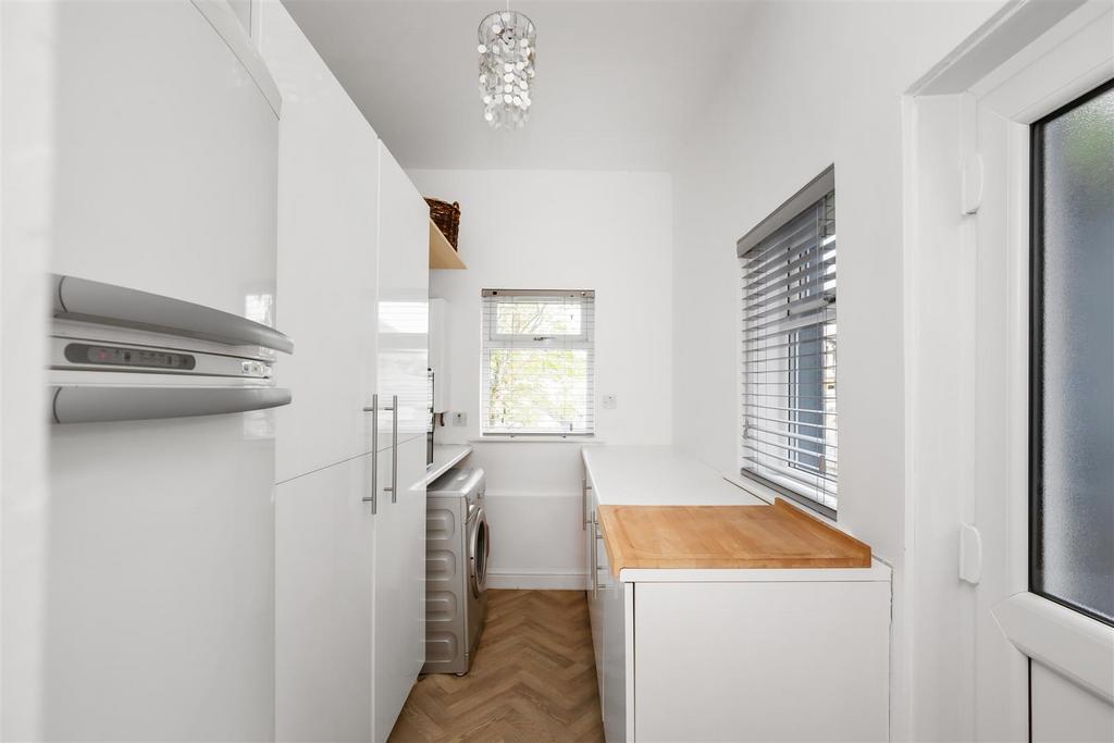 83 Victoria Terrace 21.jpg
