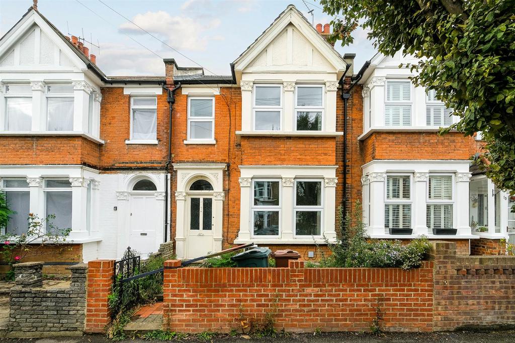 Silverdale Road, Highams Park 3 bed house for sale £675,000