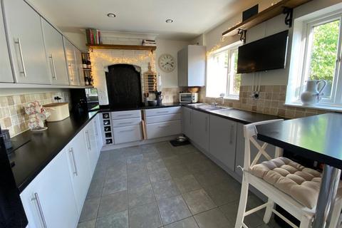 5 bedroom terraced house for sale, Hereford Road, Leigh Sinton, Malvern