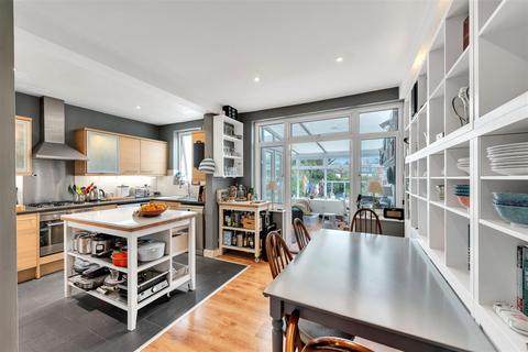 98 Durham Road, Bromley, BR2 0SR