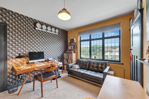 98 Durham Road, Bromley, BR2 0SR