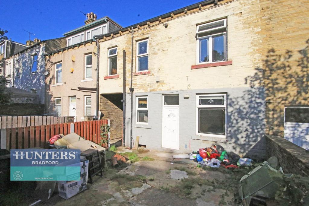 St. Stephens Road, Bradford 3 bed terraced house for sale £80,000