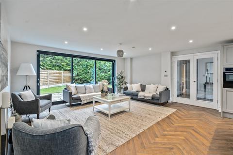 Zinc House Bickenhill Lane, Catherine De Barnes, Solihull, B92 0DE