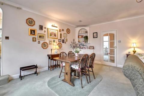 3 bedroom flat for sale, Coombe Lane, Tenterden