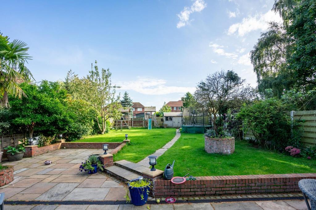 Derwent Park, Wheldrake, York 4 bed semidetached house for sale £600,000