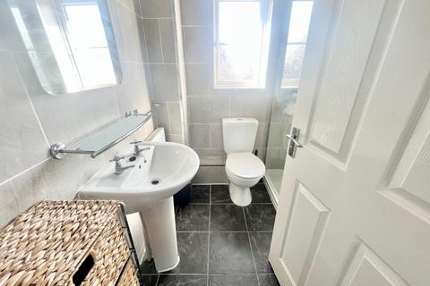 49 Fountains Crescent, Sheffield, S5 9BF