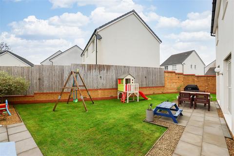 13 Badgers Brook Rise, Ystradowen, Cowbridge, CF71 7TW