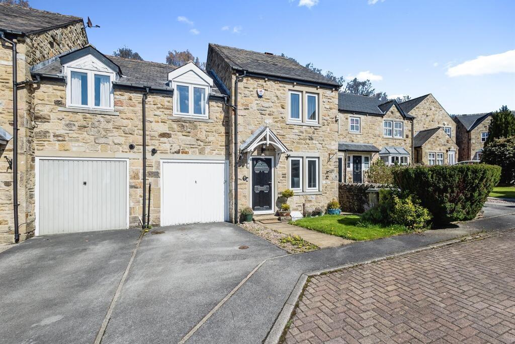 The Fairways, Low Utley, Keighley, BD20 3 bed semidetached house £
