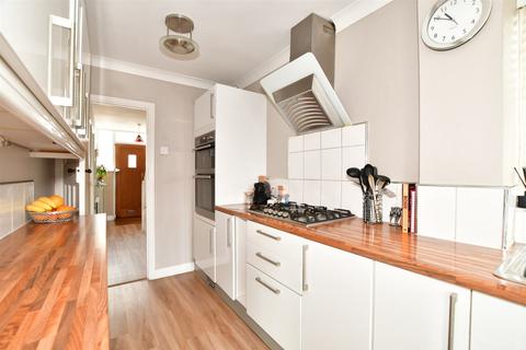 3 bedroom semi-detached house for sale - Holly Road, Haywards Heath, West Sussex