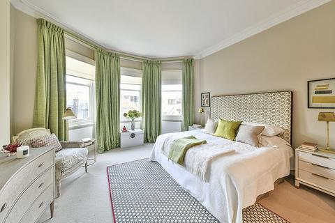 1 bedroom flat for sale, Ormonde Gate, London