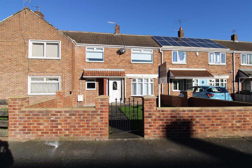 Landseer Gardens, South Shields 3 bed house £750 pcm (£173 pw)