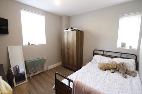 2 bedroom apartment to rent - Larkdale Street, Arboretum