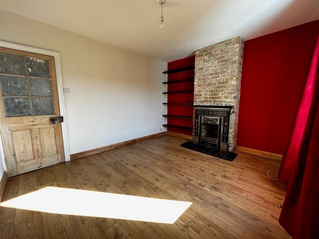 Sitting room1.jpg
