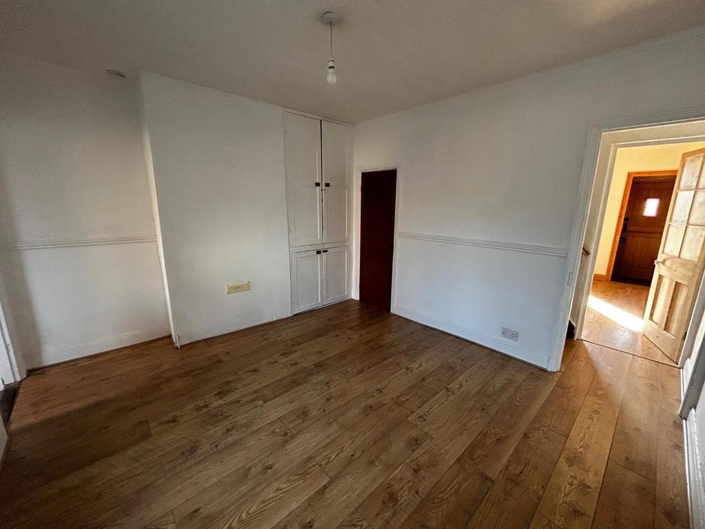 Dining room.jpg