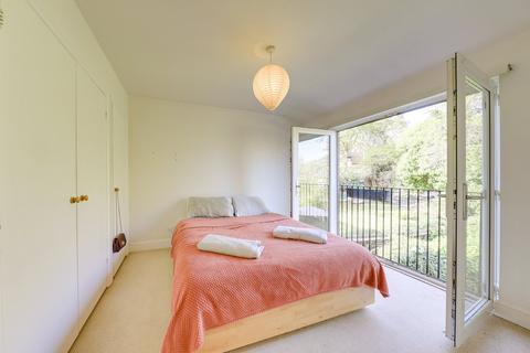 2 bedroom flat for sale, Tyson Road, Forest Hill, SE23