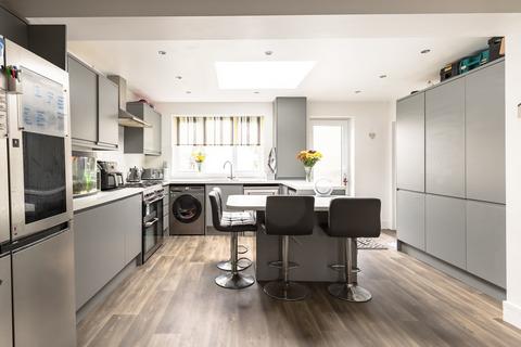 48 Hill Road, Folkestone, CT19 6LS