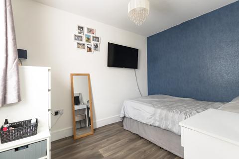 48 Hill Road, Folkestone, CT19 6LS
