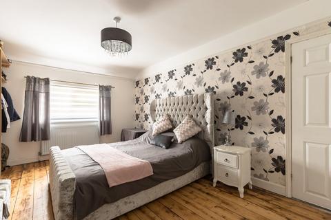 48 Hill Road, Folkestone, CT19 6LS