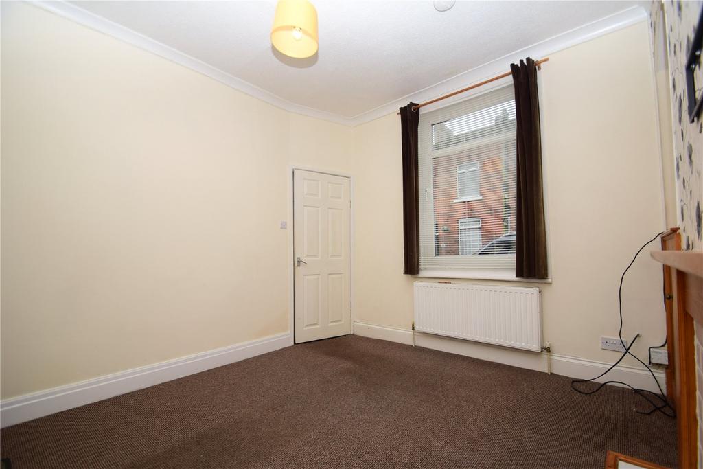 Hampton Road, Scarborough, North... 2 bed terraced house £625 pcm (£