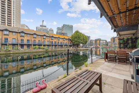 3 bedroom apartment for sale, Lancaster Drive, Canary Wharf, London, E14