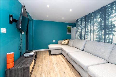 27b Britannia Square, Worcester, WR1 3DH