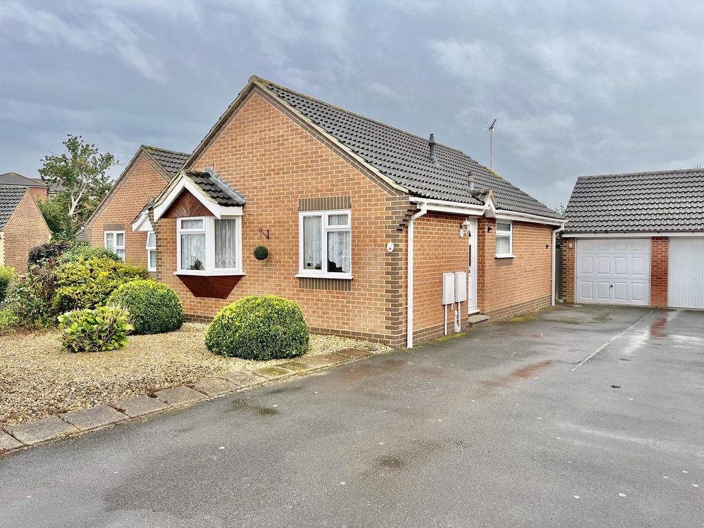 Dashwood Close CuldeSac location 2 bed detached bungalow for sale